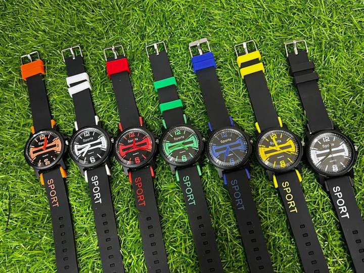 Rubber Strap Sports Watch Waterproof Wrist Watch For Kids Boys & Girls