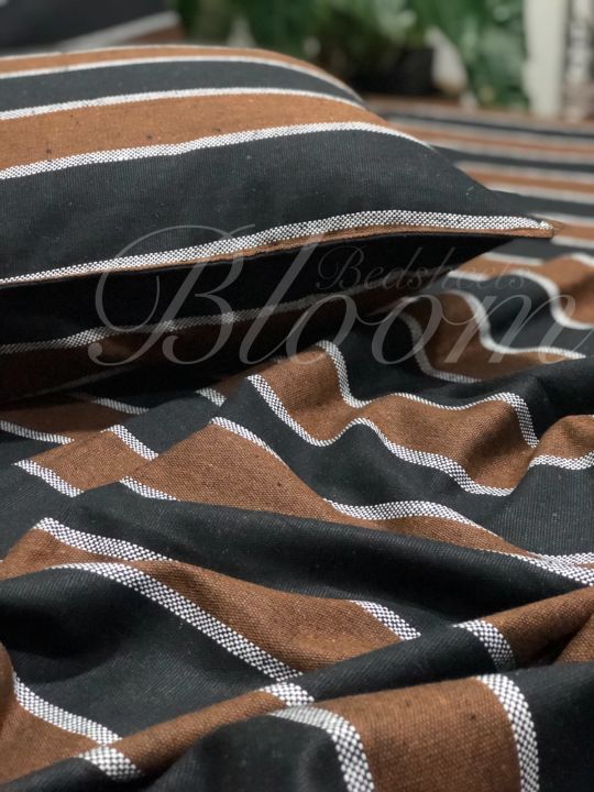 Bedding%20classic%20Handloom%20queen%20bedsheets%2090x89%20-%20Image%205