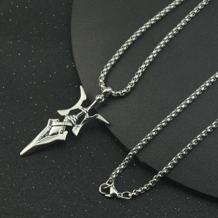 Anime%20Necklace%20Misa%20Amane%20Cosplay%20Necklace%20Halberd%20Pendant%20Necklaces%20Halloween%20Cosplay%20Jewelry%20%20-%20Image%203