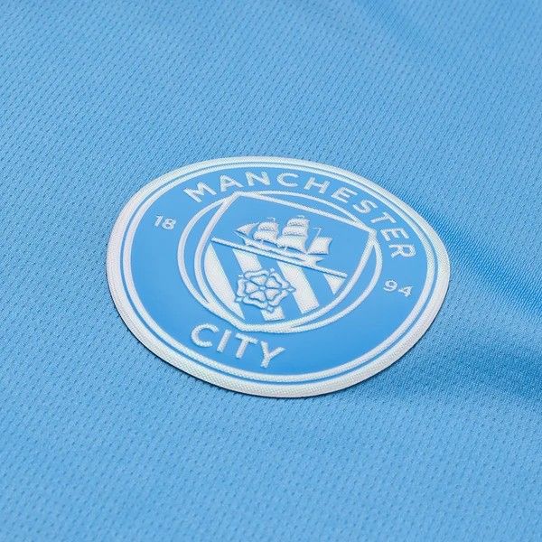 Manchester%20City%20%202026-27%20Home%20Jersey%20Player%20Edition%20-%20Image%203