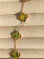 Sparkle Roniya Clover Bracelet. 