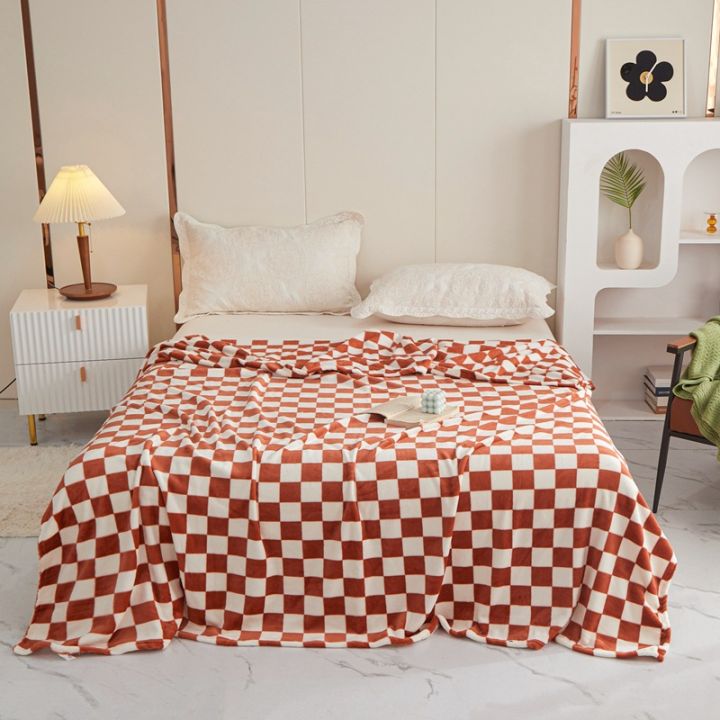 New%20Ins%20Checkerboard%20Blanket%20Classic%20Plaid%20Sofa%20Blanket%20Spring%20and%20Summer%20Air%20Conditioning%20Blanket%20Office%20Nap%20Shawl%20Cushion%20-%20Image%207
