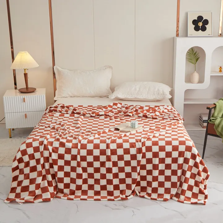 New%20Ins%20Checkerboard%20Blanket%20Classic%20Plaid%20Sofa%20Blanket%20Spring%20and%20Summer%20Air%20Conditioning%20Blanket%20Office%20Nap%20Shawl%20Cushion%20-%20Image%207