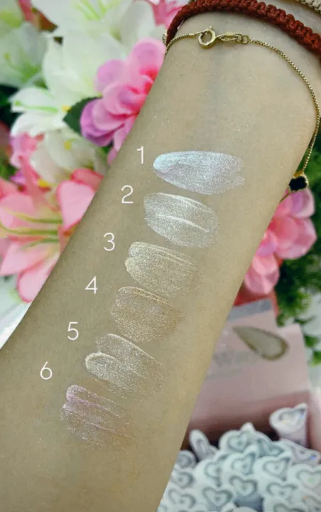 "Milky%20Way%20Liquid%20Highlighter%20-%206%20Shades%20Glow%20Collection%20with%20Heart%20Designs%20in%20Pink%20Cosmic%20Display"%20-%20Image%203