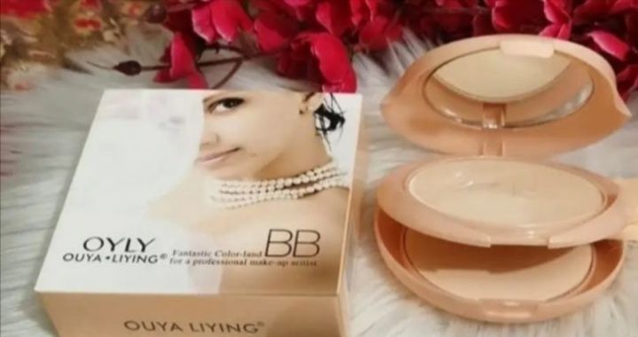 BB%20face%20powder%20-%20Image%202