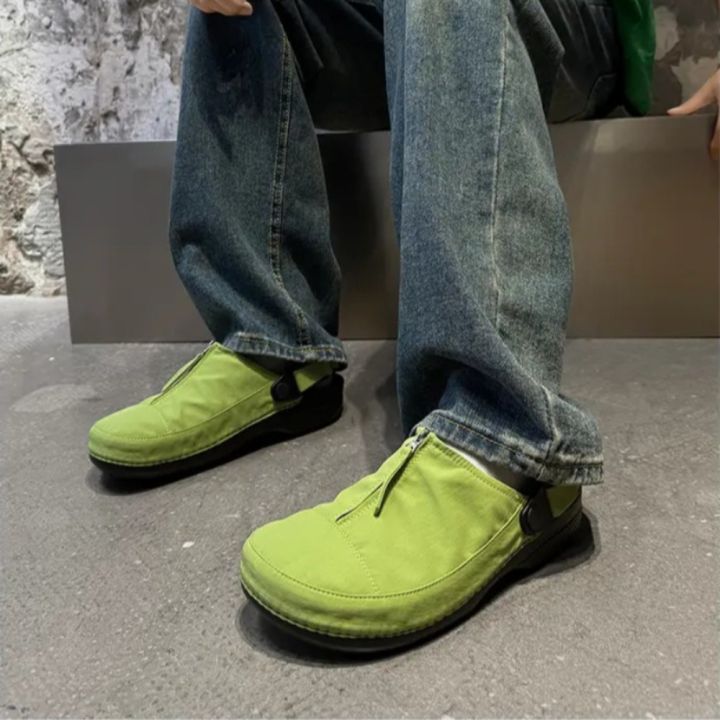 2026%20New%20Lightweight%20Slip-On%20Beach%20Shoes%20Thick%20Bottom%20Outdoor%20Couples%20Slippers%20Easy%20to%20Wear%20Home%20Comfortable%20Sandals%20-%20Image%204