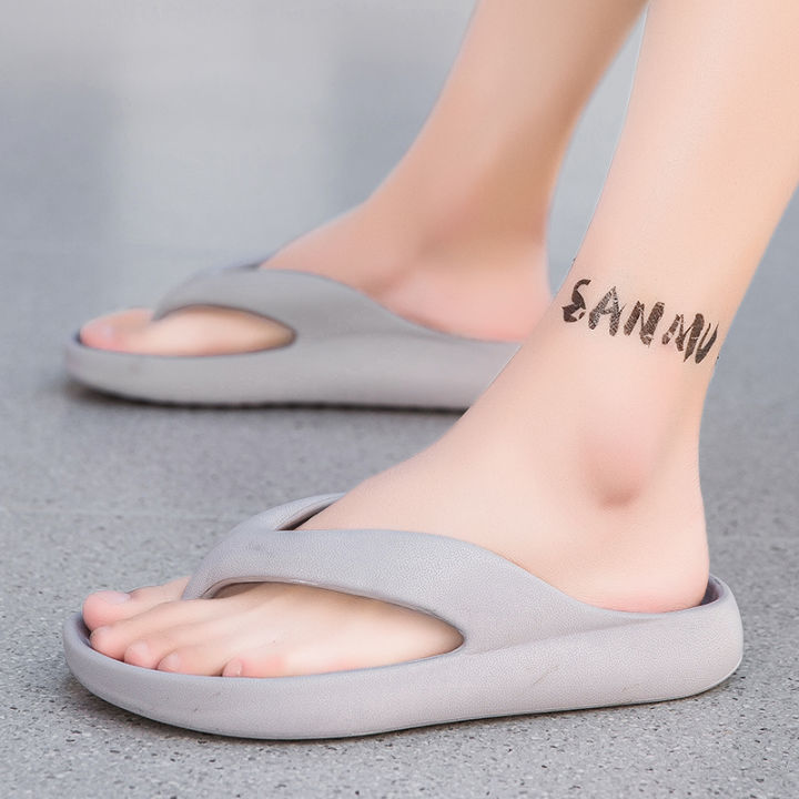 Summer%20men's%20slippers%20soft-soled%20beach%20sandals%20EVA%20fashion%20flip-flops%20indoor%20slippers%20outdoor%20pinch%20garden%20slippers%20size%2038-45%20-%20Image%204