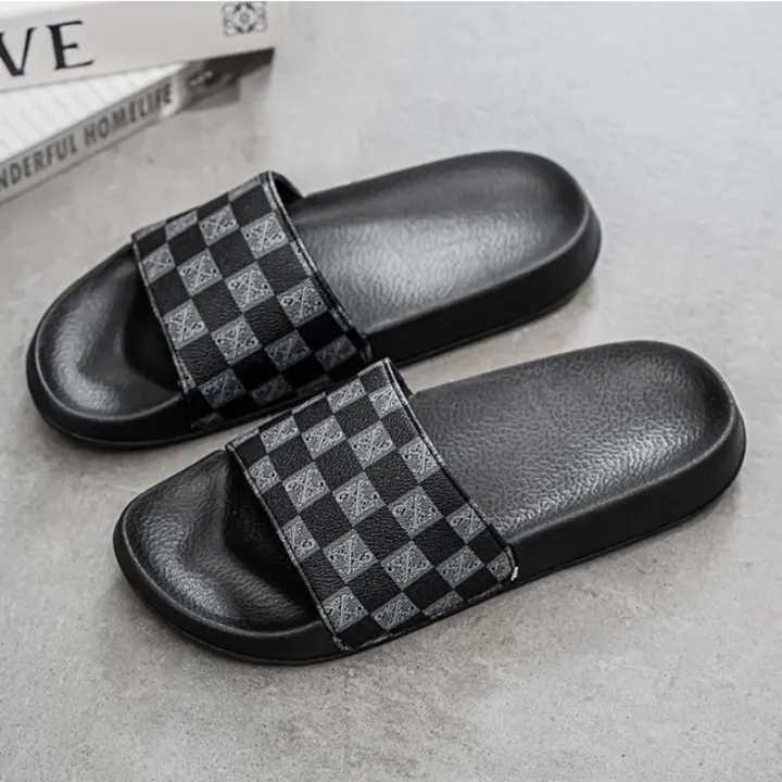 Summer%20Checkerboard%20Checkered%20Color-blocking%20Fashionable%20and%20Durable%20Soft-soled%20One-step%20Comfortable%20Men's%20Flip-flops%20-%20Image%205
