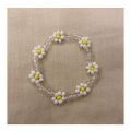 aesthetic daisy bead bracelet | clear colored cute beaded bracelet.