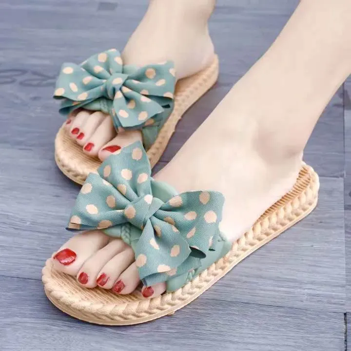 Stylish%20Women%E2%80%99s%20Flat%20Sandals%20%E2%80%93%20Soft%20Sole%20Polka%20Dot%20Design%20-%20Image%207