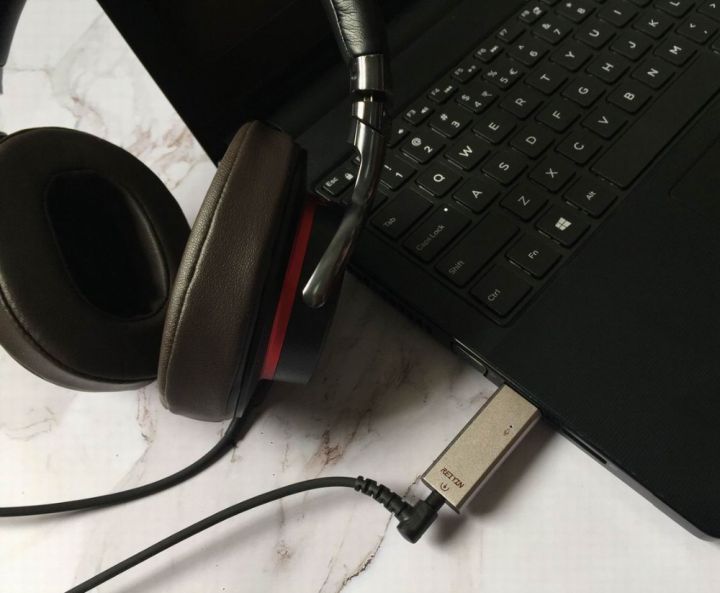 Reiyin%20USB%20Audio%20DAC%20192kHz%2024bit%20Optical%20Toslink%20HIFI%20Home%20Theater%20Headset%20Adapter%20Portable%20Voice%20Chat%20Sound%20Card%20-%20Image%203