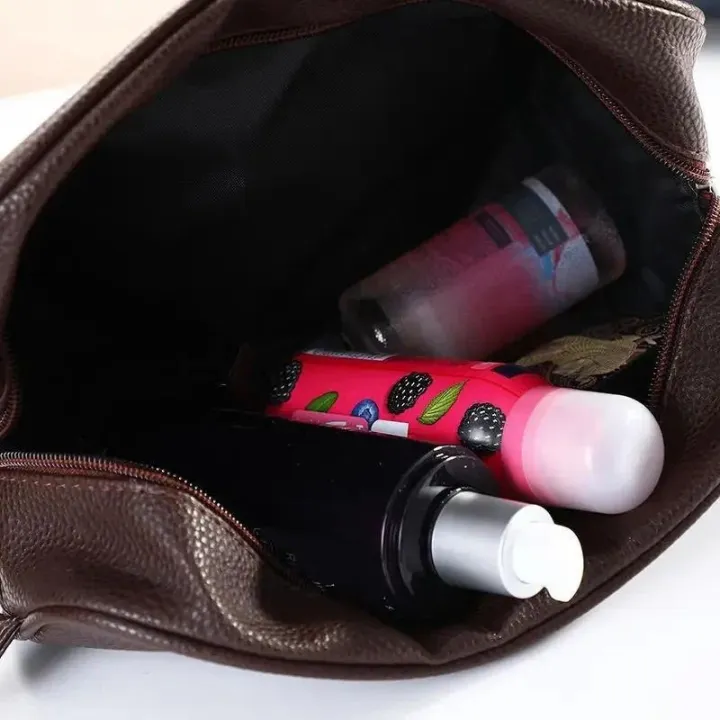 Large%20PU%20Toiletry%20Bag%20Waterproof%20Makeup%20Organizer%20Travel%20Cosmetic%20Case%20Portable%20Storage%20for%20Bathroom%20Essentials%E2%80%8B%20-%20Image%203