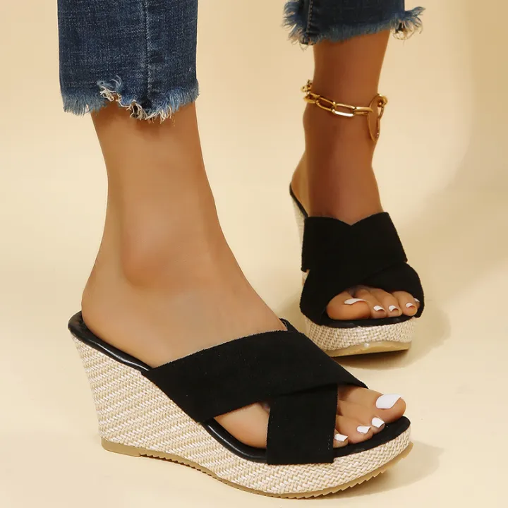 2024%20Summer%20New%20Fashion%20Wedge%20Casual%20Waterproof%20Platform%20Slippers%20Thick%20Sole%20High%20Heel%20Sandals%20for%20Women%20-%20Image%205