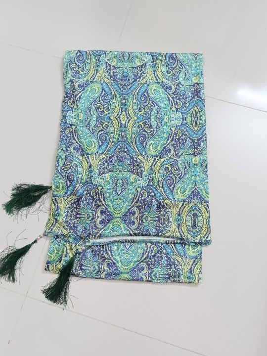 Women's%20fashionable%20velvet%20shawl%20-%20Image%207
