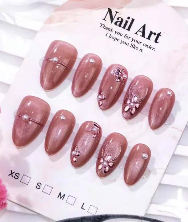 Korean%20Press%20On%20Nails,%20korean%20artificial%20high%20quality%20Nails,%20natural%20looking,%20deal,%20Cateye%20Nails%20Pack%20of%2012,%20Magnetic%20Cat%20Eye%20Nail%20Polish%20Look,%20Press%20On%20Nails%20for%20Girls,%20Beautiful%20Korean%20Style%20Nails,%20Reusable%20Fake%20Nails,%20Nail%20Art%20Design,%20Glossy%20nude%20Nails%20-%20Image%204