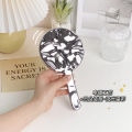 Portable HD makeup brush mirror retro mobile makeup mirror new makeup mirror. 