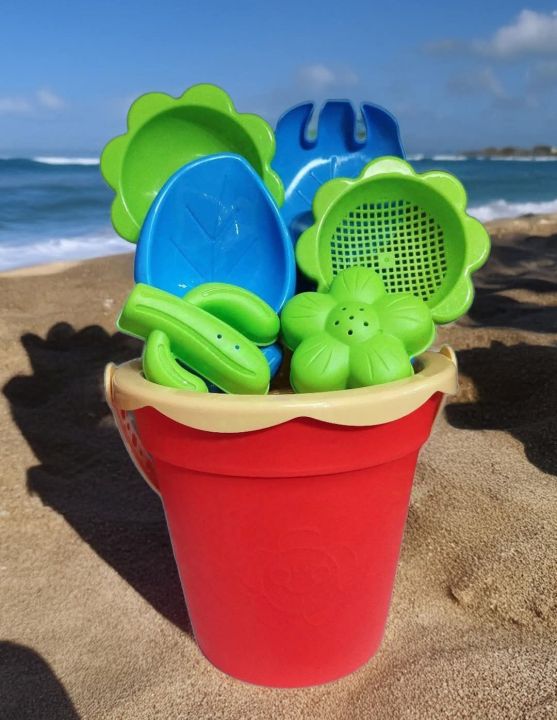 Beach%20Bucket%20Play%20For%20Beach%20-%20Image%203