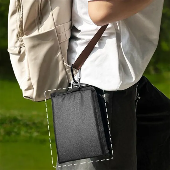 Oxford%20Cloth%20Folding%20Camping%20Seat%20Pad%20Waterproof%20Thickened%20Portable%20Moisture-proof%20Pad%20for%20Hiking%20Trekking%20Outdoor%20Activities%20-%20Image%203