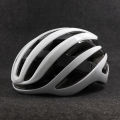 Ultralight Bike Helmet, Road Mountain Bike Helmet General Purpose Men's Women's Bicycle Breathable NetRed Riding Safety Helmet. 