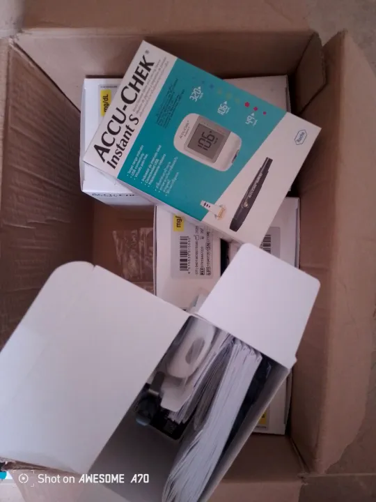 Accu%20Chek%20Instant%20S%20Glucometer%20%7C%20Sugar%20Test%20Machine%20%7C%20Glucose%20Monitor%20with%2010%20Free%20Test%20Strips%20%7C%20Accu%20Chek%20Instant%20S%20Sugar%20Meter%20with%2010%20free%20strips%20Accu%20chek%20-%20Image%208