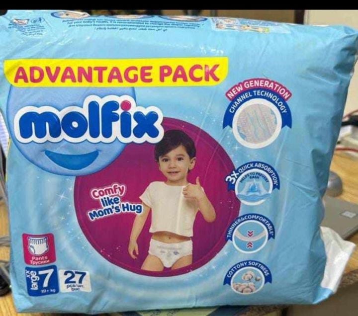 Molfix pants size 7 , 27pcs