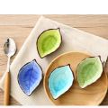 Kitchen Bowl Kitchen Tool Dish Creative Ice Crack Glaze Leaf Ceramic Seasoning Soy Sauce Vinegar Small Plates 10*7.5*3cm. 