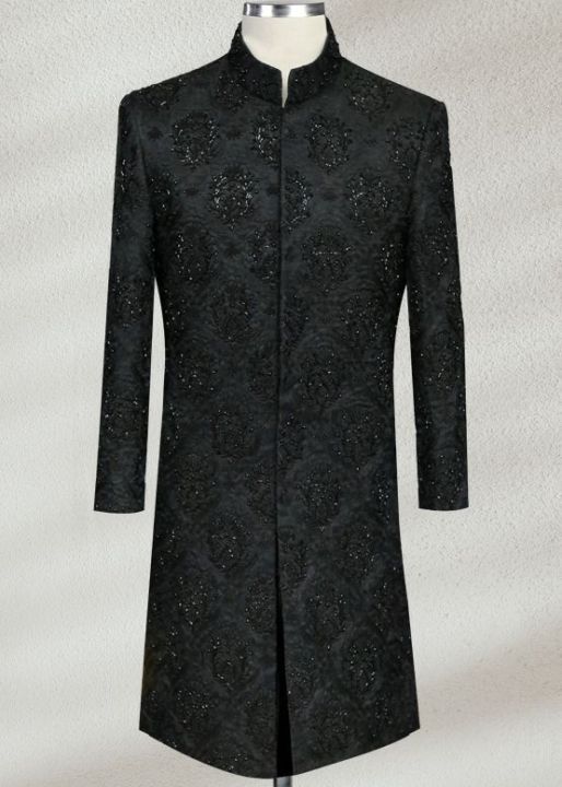 Sherwani%20for%20groom%20wear%20-%20Image%203