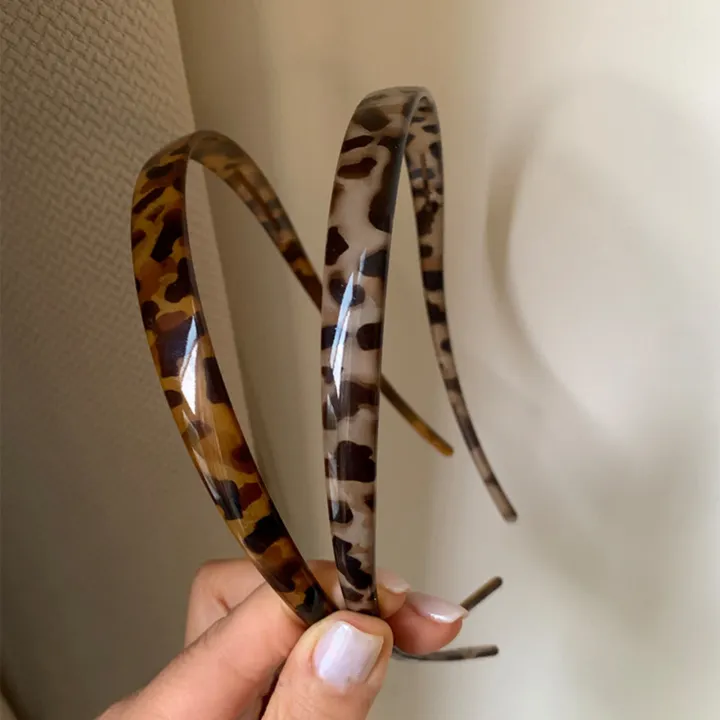 1PC%20Ergonomic%20Tortoiseshell%20Headband,%20No%20Ear%20Pain,%20Better%20Scalp%20Fit,%20Trendy%20Hair%20Accessory,%20Ideal%20for%20All%20-%20Day%20Wear%20-%20Image%202