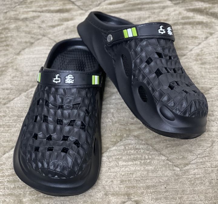 New%20Clogs%20Slip-on%20Closed%20Toe%20Cap%20Hole%20Soft%20Sole%20EVA%20Walking%20Crocs%20Sandals%20for%20Men%20-%20Image%209