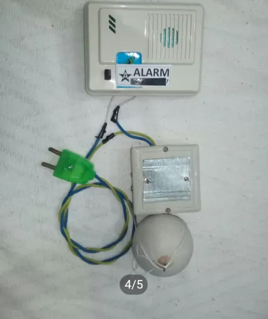 Water%20alarm,%20water%20level%20bell,water%20tank%20overflow%20alarm%20switch,water%20overflow%20indicator.%20-%20Image%204