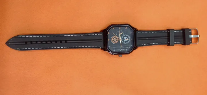 New%20Model%20Square%20Watch%20For%20All%20-%20Image%205