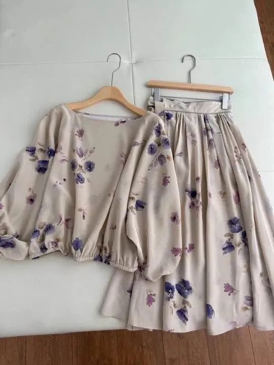 Trendy%20Floral%20Print%20Co-Ord%20Set%20For%20Women%20-%20Casual%20Top%20and%20Bottom%202%20Piece%20Dress%20-%20Image%205