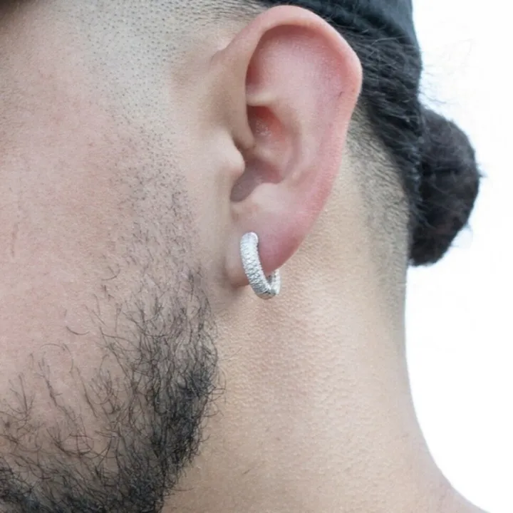 Punk%20Men%20Women%20Circle%20Hoop%20Earrings%20Shiny%20White%20Zircon%20Simple%20Daily%20Wear%20Small%20Earrings%20Wedding%20Party%20Fashion%20Jewelry%20%20-%20Image%204