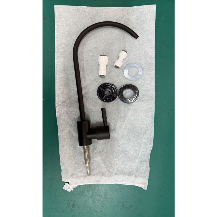 304%20Stainless%20Steel%20Kitchen%20Faucet%20with%20Ceramic%20Valve%20Core,%20Water%20Saving,%20Rotating,%20Direct%20Drinking%20Water%20Filtration%20System%20-%20Image%206
