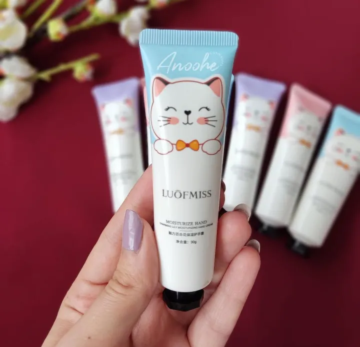 Luofmiss%20Beautecret%20Cute%20Moisturize%20cat%20hand%20Cream%20-%20Image%209