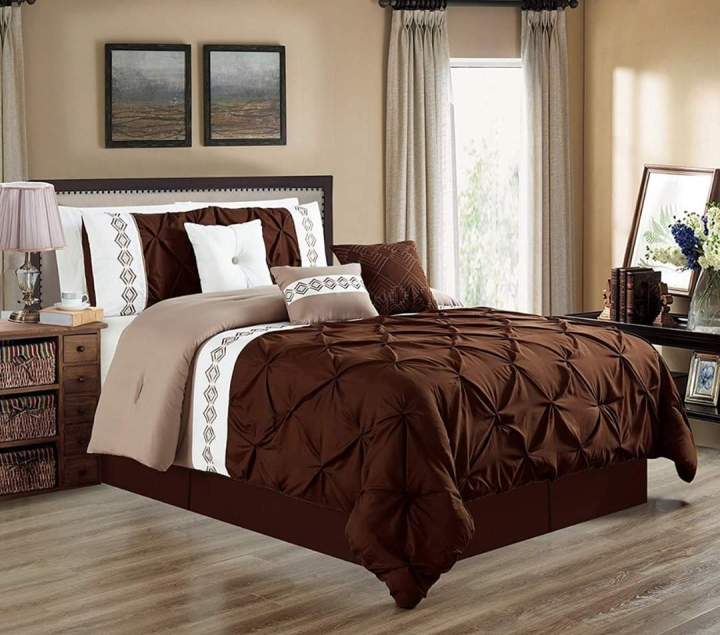 Bed%20sheet%20set%20with%20quilt%20cover%20-%20Image%206