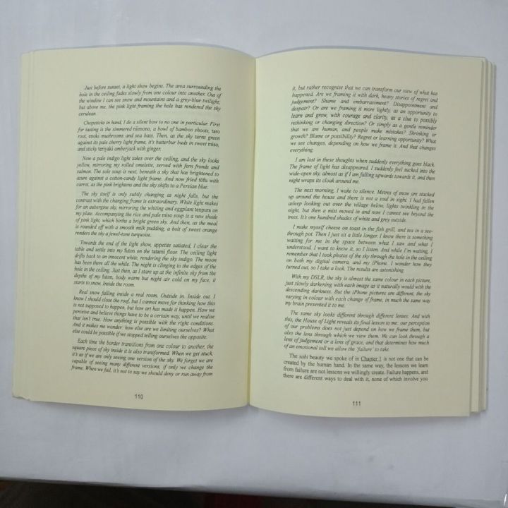 Wabi%20Sabi:%20Japanese%20Wisdom%20for%20a%20Perfectly%20Imperfect%20Life%0A%0ABook%20by%20Beth%20Kempton%20-%20Image%202