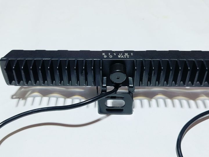 LED%20FOGLIGHT%20SLEEK%209%20LENS%20TRUCK%20LIGHT%20FOR%20DC%2012V%20AND%2024V%20VEHICLE%20-%20Image%204