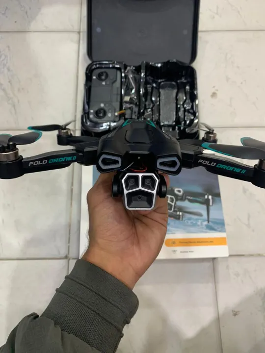 F168%20Triple%20Camera%20Drone%20with%20180%C2%B0%20Rotatable%20HD%20Camera%20%7C%20Brushless%20Motor%20%7C%20High-Definition%20Aerial%20Photography%20-%20Image%205