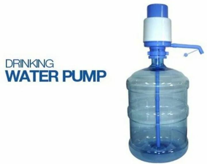 Manual water pump