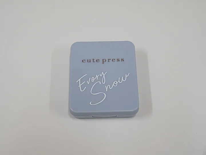 Genuine%20cute%20press%20Evory%20snow%20whitening%20&%20oil%20control%20Foundation%20Powder%20SPF%2030%20PA%20++%20Ivory%20Snow%20whitening%20&%20oil%20control%20Foundation%20-%20Image%203