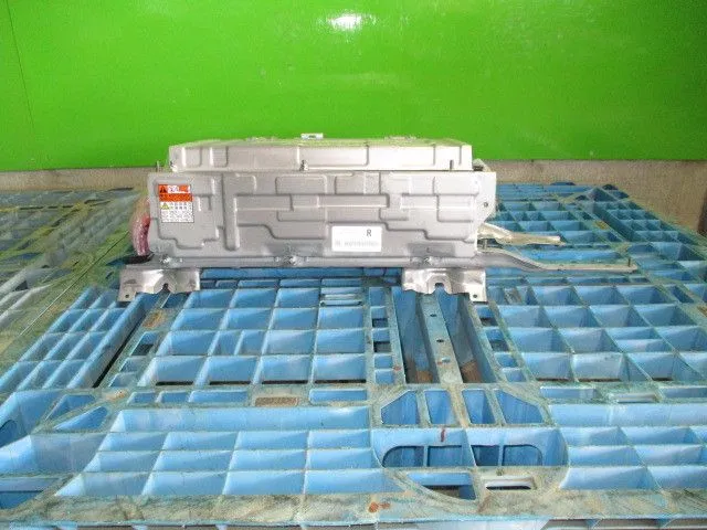 Toyota%20Aqua/Axio/Fielder%20Hybrid%202020%20Brand%20New%20Japanese%20Hybrid%20Battery%20Pack%20-%20Image%202