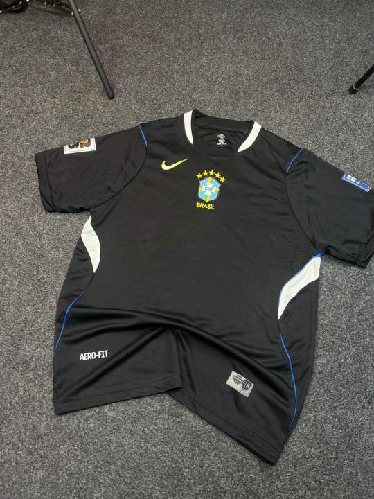 Brazil%20Aero-Fit%20Premium%20Black%20Edition%20Football%20Jersey%20-%20Image%206