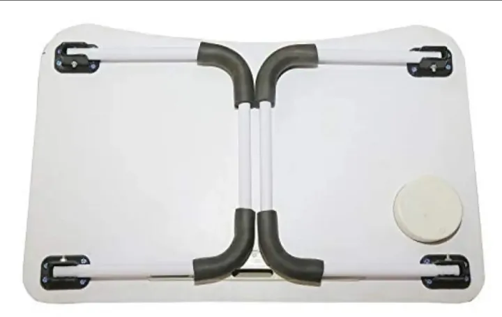 Beautiful%20Hello%20Kitty%20Study%20Table%20-%20Image%203