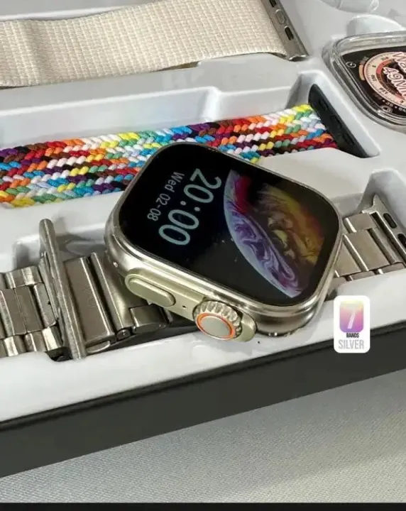 H20%20Ultra%20Smartwatch%2010%20in%201%20Ultra%20Smart%20Watch%20With%20(%207%20Straps%20+%20Silicone%20case%20+%20Earbuds%20)%20Full%20HD%20Display%20High%20Quality%20Watch%20-%20Image%206