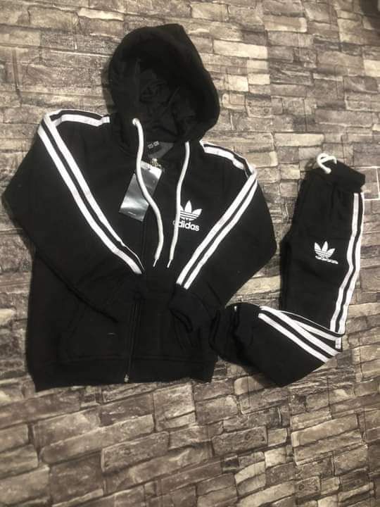 Kids%20Winter%20Tracksuits%7C%20Warm%20suit%20for%20Boys%7C%20Hoodie%20&%20trouser%20for%20boys%7C%20Winter%20Clothes%20for%20Children%7C%20Pack%20of%20One%20Tracksuit%20for%20Kids%20-%20Image%204