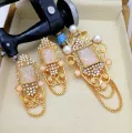 Crush stone loket set fine quality Rs 1950. 