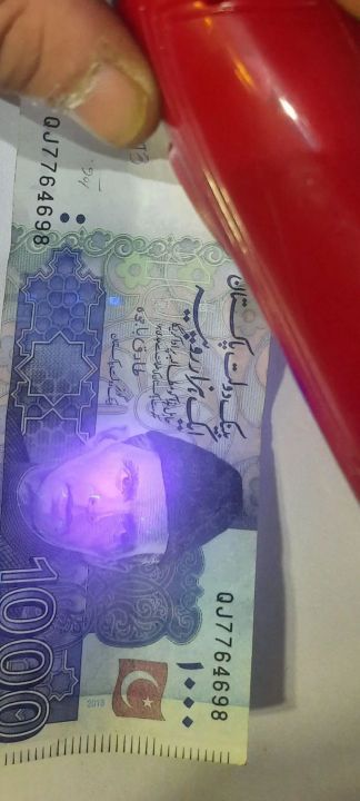 LED%20Flash%20SD%208670%20Torch%20Light%20Micro%20USB%20System%20Use%2018650%20Battery%20Rechargeable%20mini%20light%20-%20Image%207