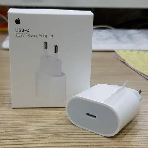 Apple%2020w%20power%20adepter%20Usb%20C%20to%20c%20adepter%20-%20Image%202