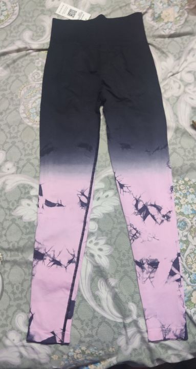 Leggings%20For%20Women%20All-Season%20Polyester%20Spandex%20Gym%20High%20Waist%20Slim%20Fit%20Style%20Tummy%20Control%20Assorted%20Colors%20-%20Image%208